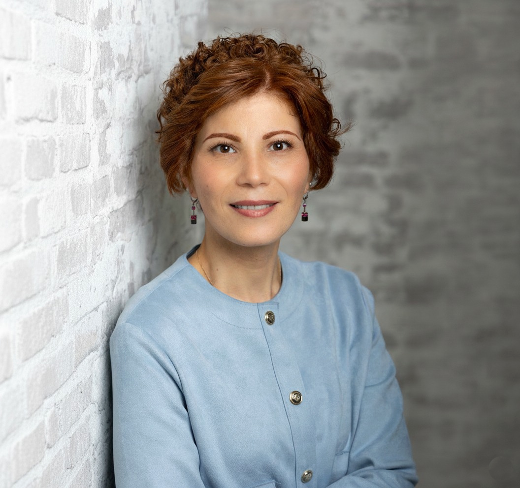  Frau Fatma Zohra Mellal
